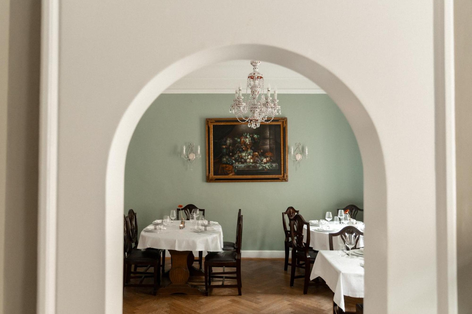 באד קיסינגן Hotel Weisses Haus מראה חיצוני תמונה