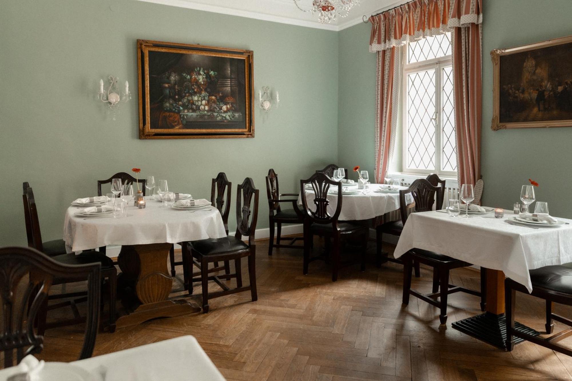 באד קיסינגן Hotel Weisses Haus מראה חיצוני תמונה